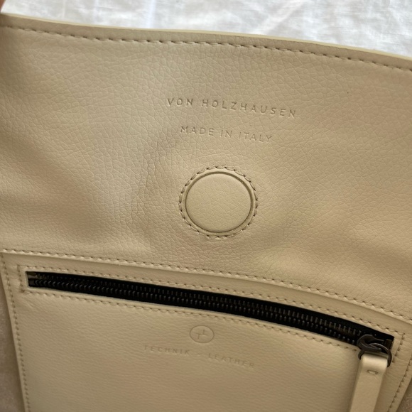 Von Holzhausen Medium Shopper - Picture 4 of 4